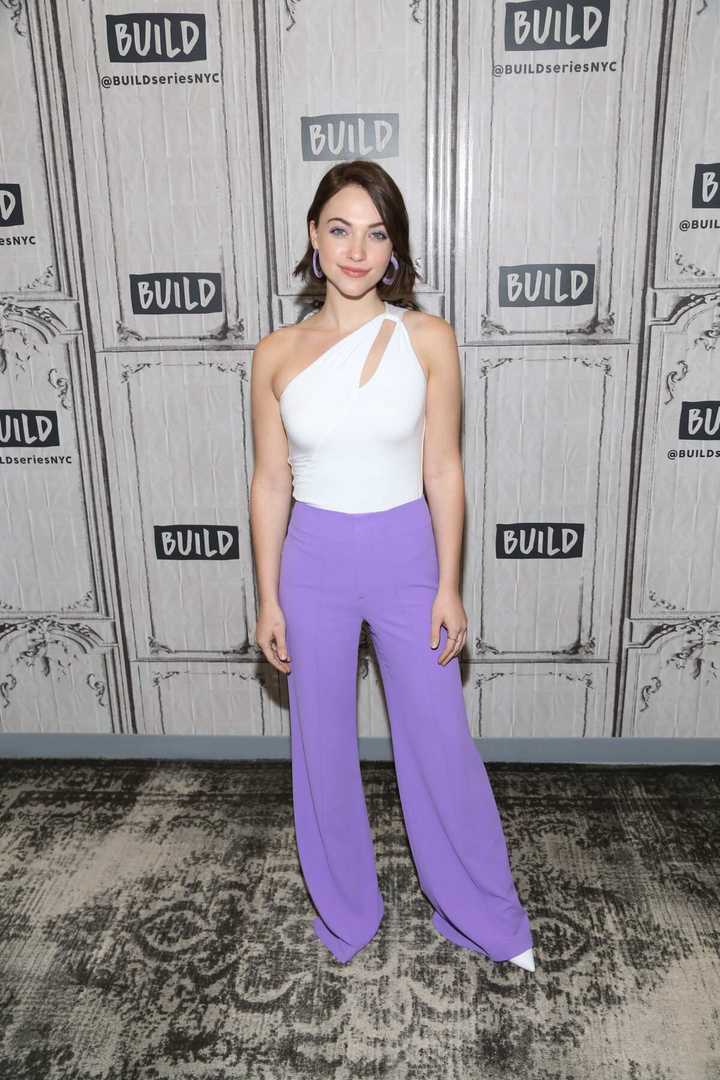 Violett Beane’s biography age, height, boyfriend, net worth Legit.ng