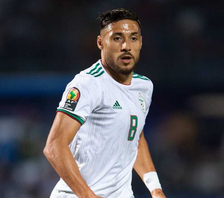 Biographie de Youcef Belaïli : âge, équipes, palmarès, photos - Legit.ng