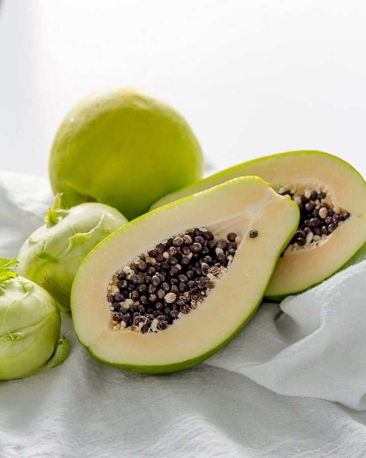 Benefits of unripe papaya (pawpaw) fruit, water and seeds Legit.ng