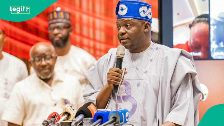 Shirin dawo da tallafin man fetur ya firgita shugaban APC, ya fadi illar shirin Atiku